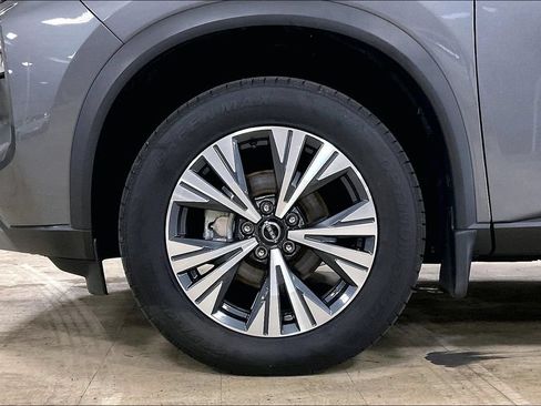 Used 2023 Nissan Rogue SV w/ SV Premium B Package AWD/4WD image 9