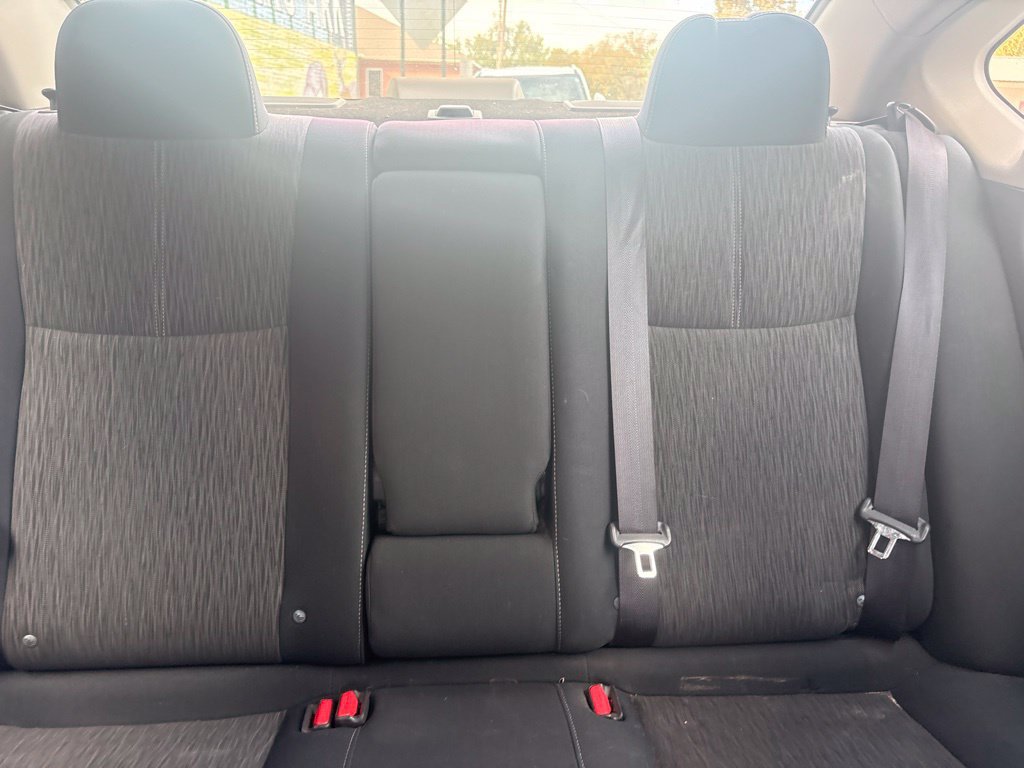 Used 2015 Nissan Sentra SV FWD image 20
