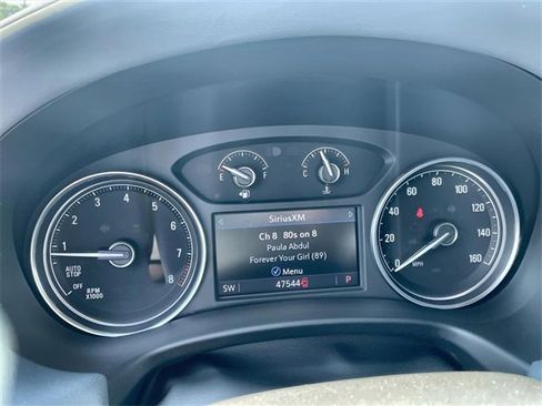 Used 2023 Buick Enclave Essence w/ Sport Touring Edition image 13