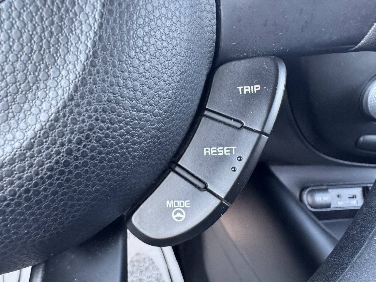 Used 2015 Kia Soul FWD image 18