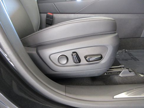 Used 2025 Lexus RX 350h w/ Convenience Package AWD/4WD image 25
