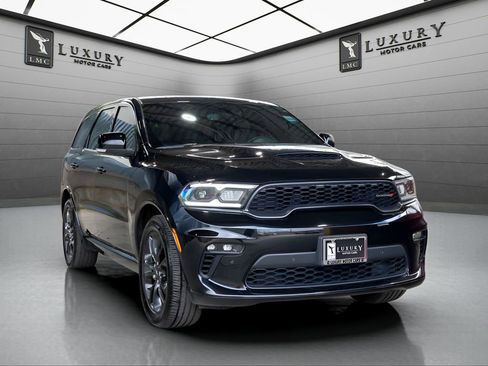 Used 2022 Dodge Durango R/T w/ Blacktop Package AWD/4WD image 1
