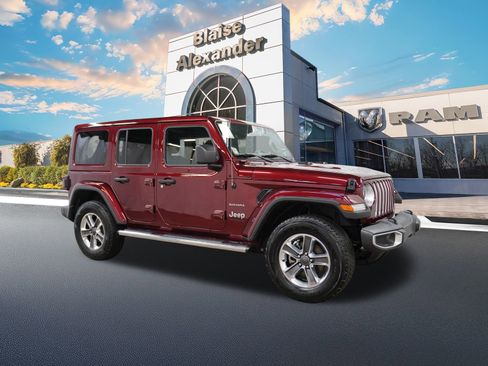 Used 2021 Jeep Wrangler Unlimited Sahara image 1