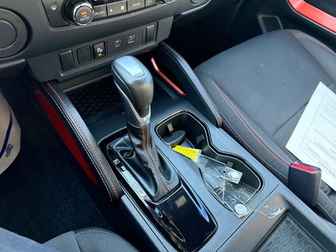 Used 2025 Nissan Frontier Pro-X image 20