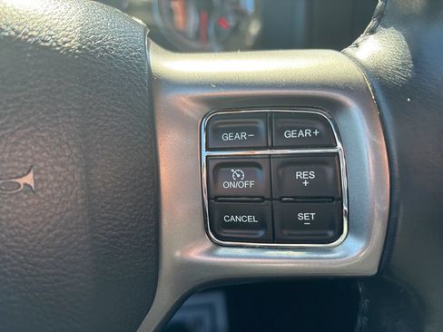 Used 2022 RAM 1500 Classic Warlock AWD/4WD image 12