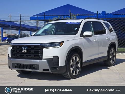 Certified 2026 Honda Pilot Elite image 3