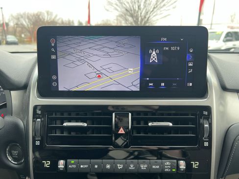 Used 2023 Lexus GX 460 Premium image 20