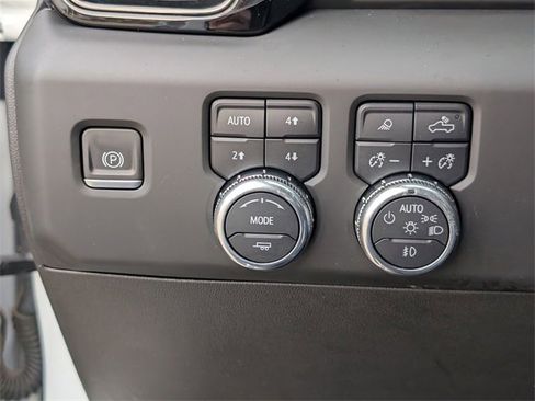 Certified 2024 GMC Sierra 2500 AT4 w/ AT4 Premium Plus Package image 23