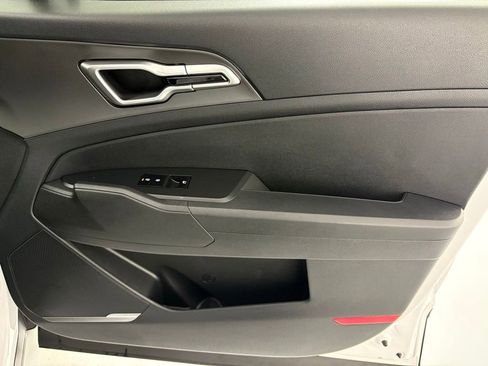 New 2026 Kia Sportage LX image 41