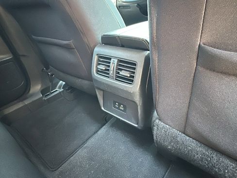 Certified 2021 Nissan Rogue SV AWD/4WD image 24