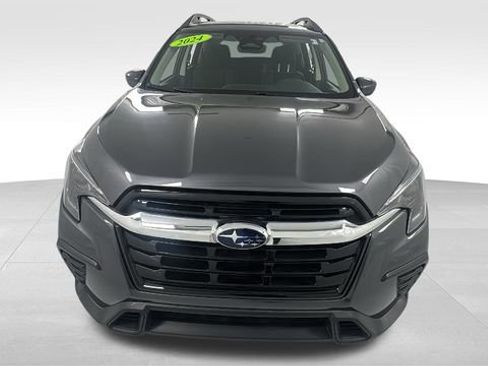 Used 2024 Subaru Ascent Premium w/ Convenience Package image 8