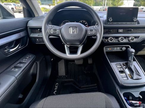 Used 2025 Honda CR-V EX image 17