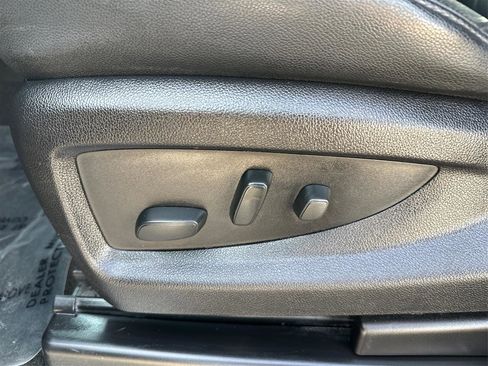 Used 2018 Chevrolet Silverado 1500 LTZ Z71 w/ LTZ Plus Package image 19