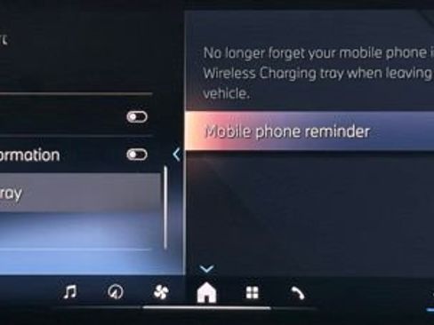 Used 2025 BMW 330i xDrive Sedan w/ M Sport Package image 52