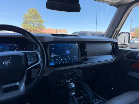 Used 2022 Ford Bronco Wildtrak AWD/4WD image 20