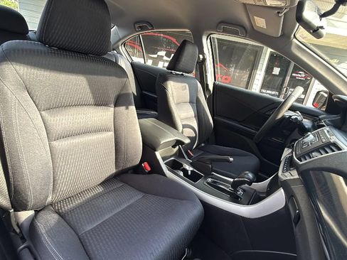 Used 2014 Honda Accord Sport image 25