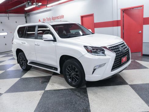 Used 2022 Lexus GX 460 Premium w/ Premium Plus Package AWD/4WD image 3