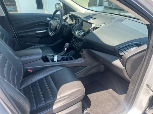 Used 2017 Ford Escape Titanium w/ Equipment Group 301A FWD image 9