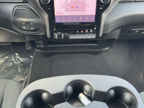 New 2026 RAM 2500 Lone Star AWD/4WD image 22