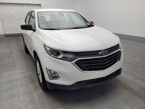 Used 2020 Chevrolet Equinox LS image 14