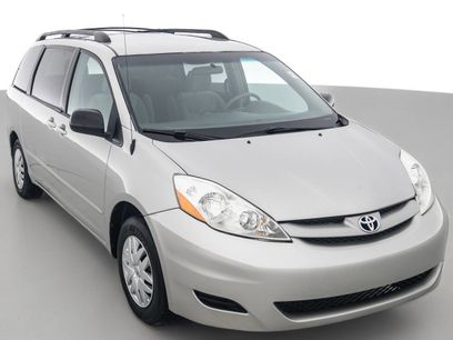 Used 2007 Toyota Sienna LE
