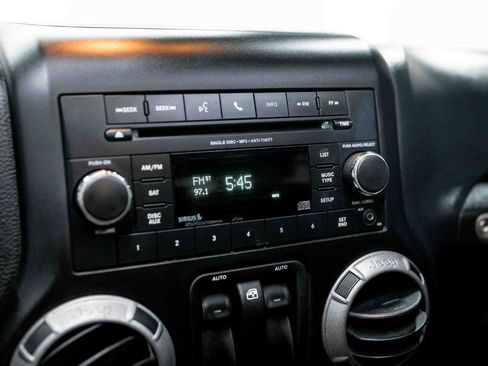 Used 2013 Jeep Wrangler Sport AWD/4WD image 60