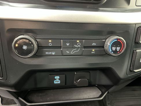 Certified 2022 Ford F150 XLT w/ XTR Package AWD/4WD image 20