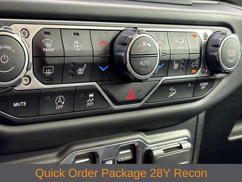 Used 2020 Jeep Wrangler Unlimited Rubicon w/ Quick Order Package 28Y Recon AWD/4WD image 6