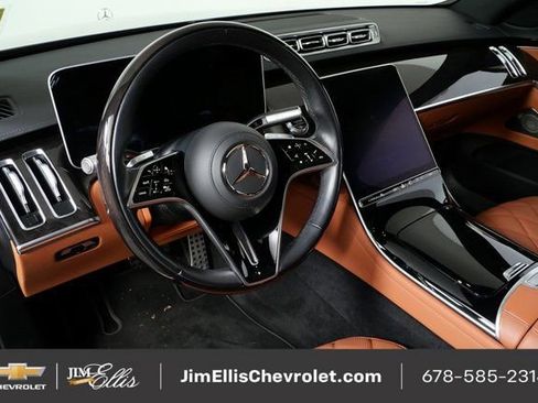 Used 2023 Mercedes-Benz S 500 4MATIC image 4