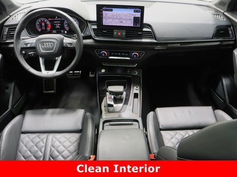 Used 2024 Audi SQ5 Prestige image 32