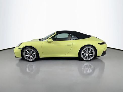 Used 2025 Porsche 911 Carrera RWD image 8