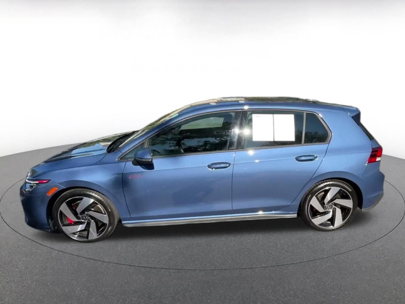Used 2026 Volkswagen Golf S FWD image 8