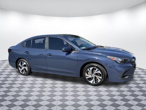 Used 2025 Subaru Legacy Premium AWD/4WD image 1