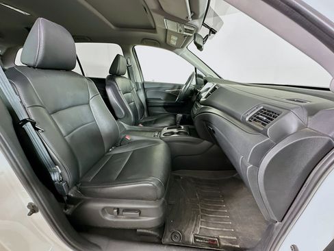 Used 2017 Honda Pilot EX-L image 32