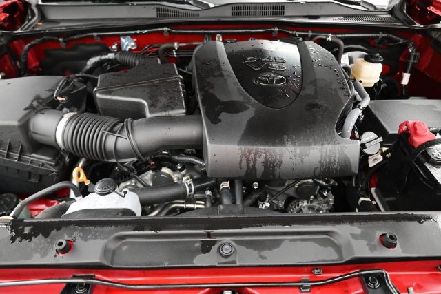 Used 2022 Toyota Tacoma TRD Sport AWD/4WD image 22