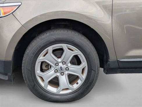 Used 2013 Ford Edge SEL FWD image 14