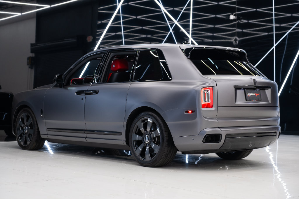 Used 2022 Rolls-Royce Cullinan AWD/4WD image 23