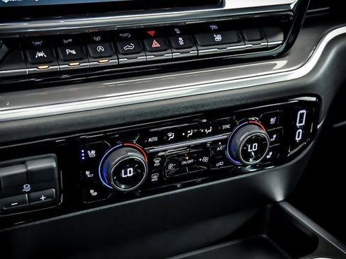 Certified 2024 Chevrolet Silverado 1500 High Country w/ High Country Premium Package image 22