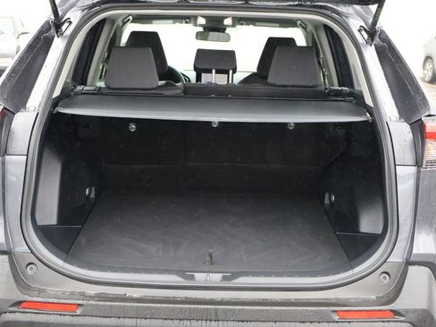 Used 2025 Toyota RAV4 XLE image 21