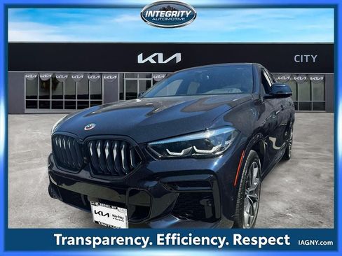 Used 2023 BMW X6 M50i AWD/4WD image 2