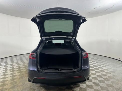 Used 2023 Tesla Model Y Long Range AWD/4WD image 8
