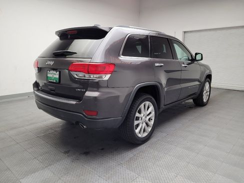 Used 2017 Jeep Grand Cherokee Limited image 9