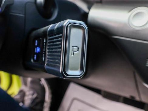 Certified 2024 Hyundai Kona Limited image 23