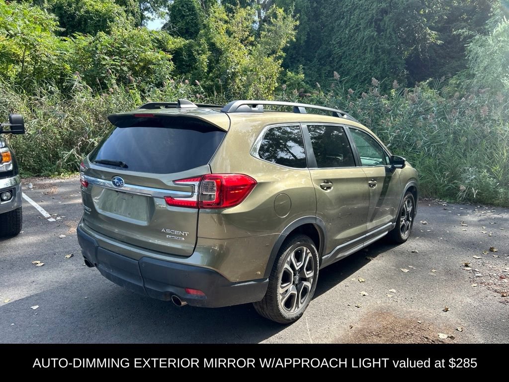 Used 2023 Subaru Ascent Limited w/ Technology Package AWD/4WD image 3