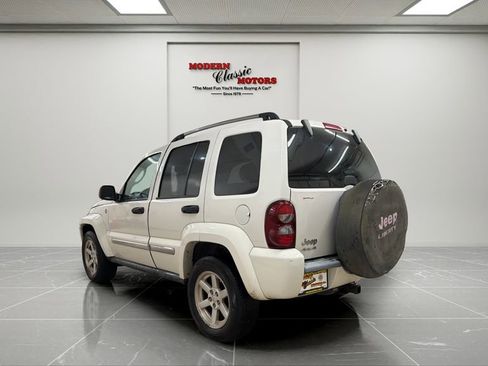 Used 2006 Jeep Liberty Limited AWD/4WD image 3