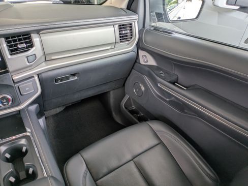 Certified 2022 Ford Expedition XLT AWD/4WD image 21