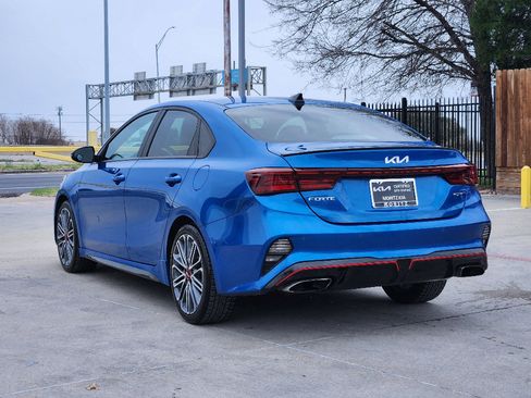 Certified 2022 Kia Forte GT image 5