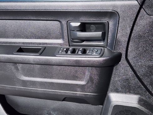 Used 2025 RAM 2500 Tradesman image 7