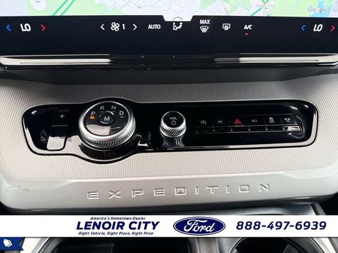 Used 2025 Ford Expedition Max Active image 26