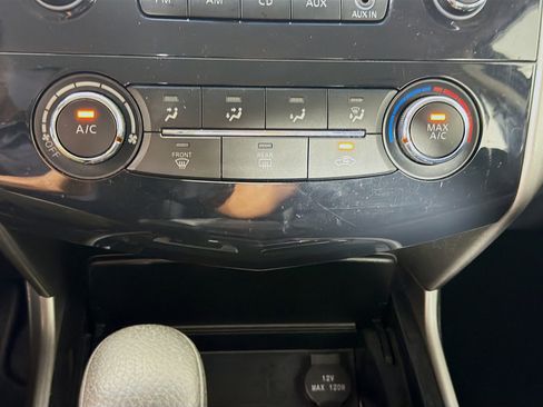 Used 2014 Nissan Altima 2.5 S FWD image 21